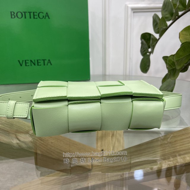 Bottega veneta高端女包 KF0015牛油果色 寶緹嘉CAEESTTE腰包 BV經典款手工編織手包腰包胸包斜挎包  gxz1212